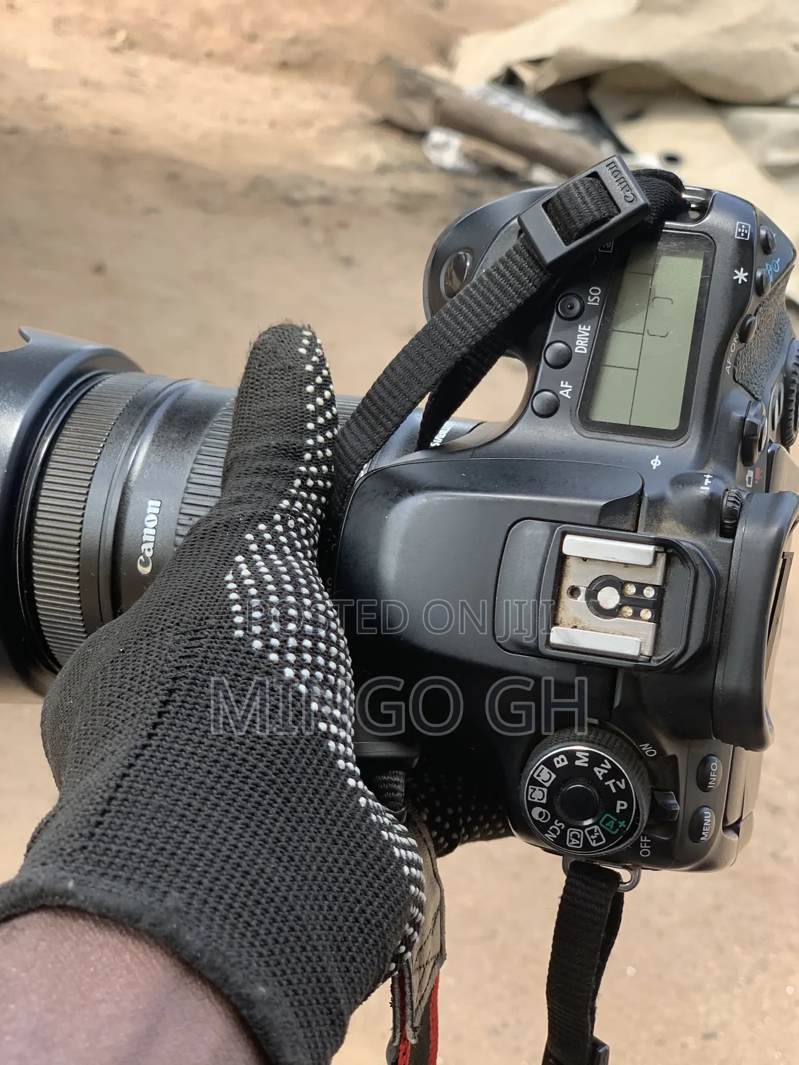 Canon 8d With 18 to 135mm Lens