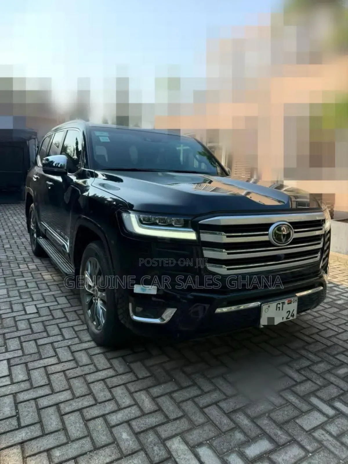 Toyota Land Cruiser LC300 2024 Black