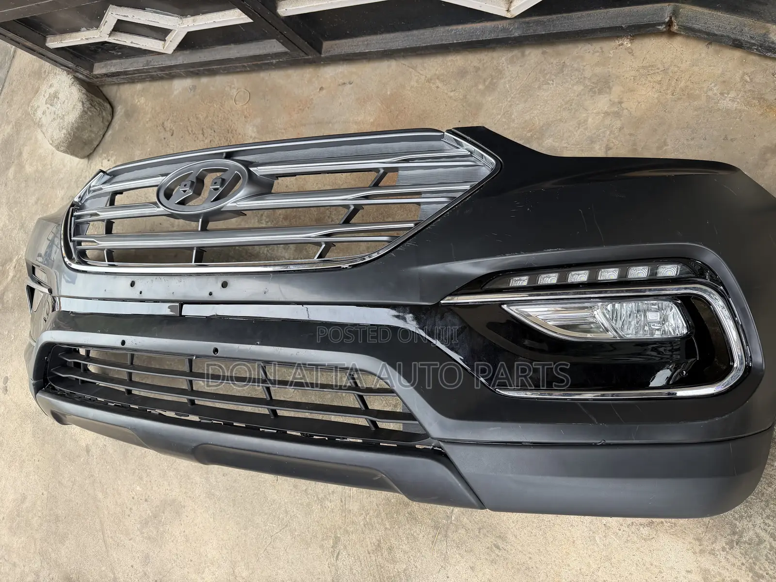 Hyundai Santa Fe COMPLETE BUMPER AVAILABLE