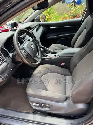 Toyota Camry LE FWD 2020 Black