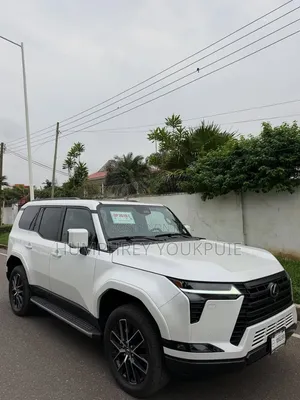 Lexus GX 2025 White