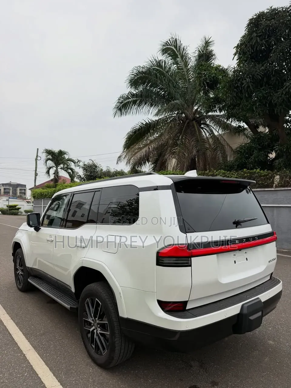Lexus GX 2025 White