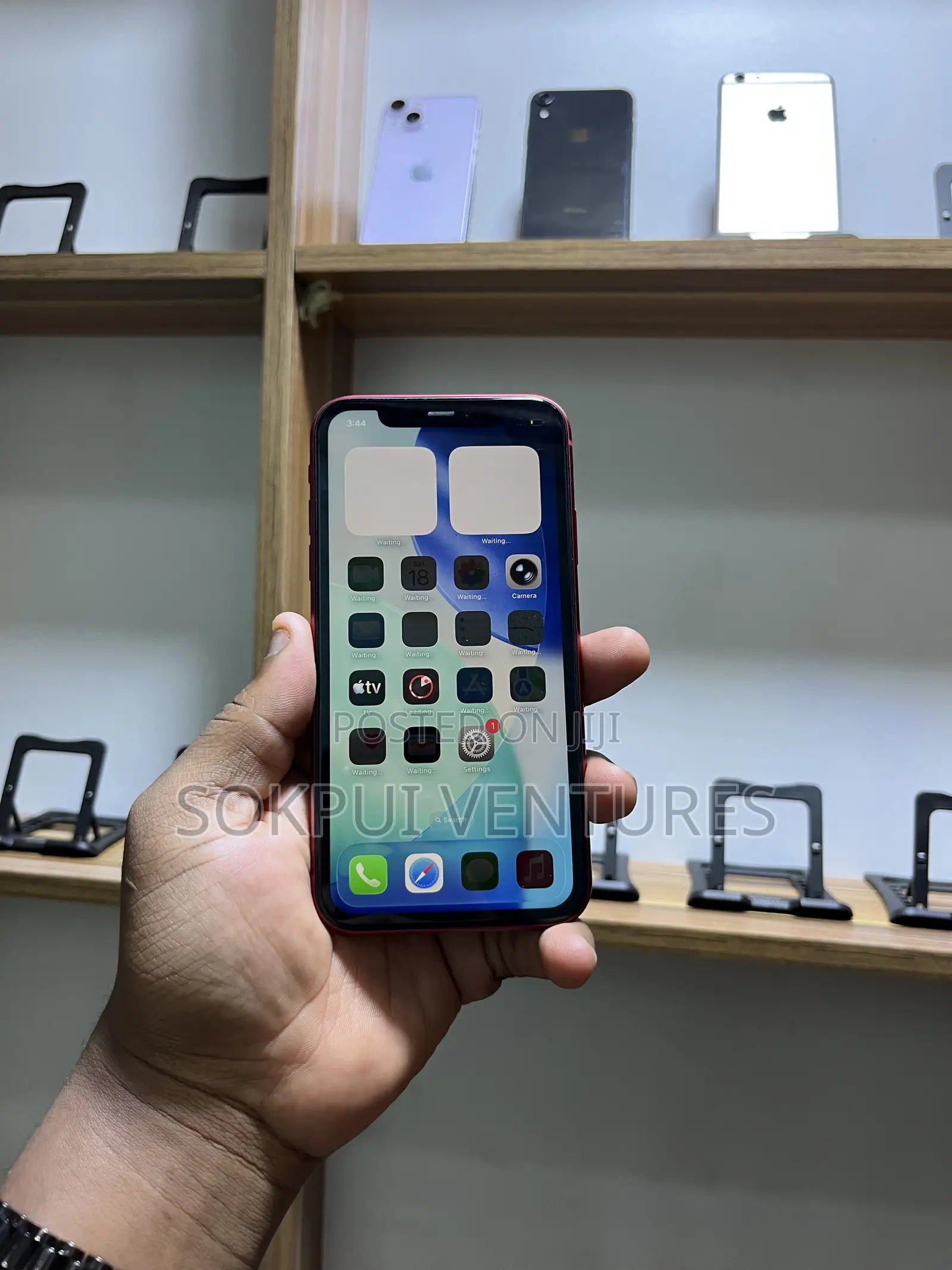 Apple iPhone 11 128 GB Red