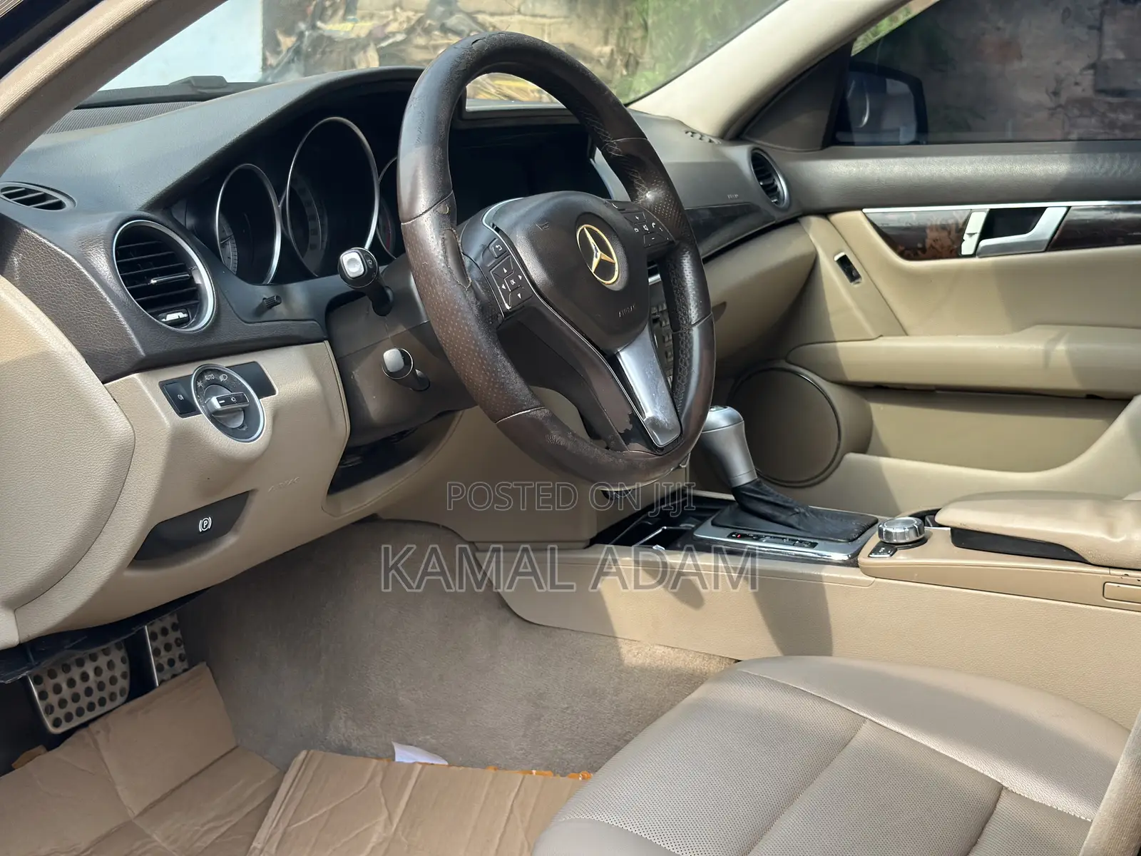 Mercedes-Benz C250 2014 Black