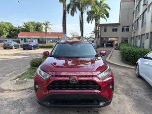 Toyota RAV4 2020 Red