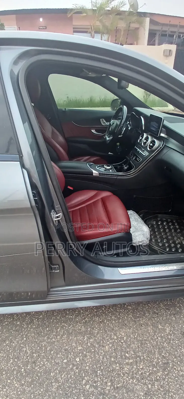 Mercedes-Benz C300 2017 Gray
