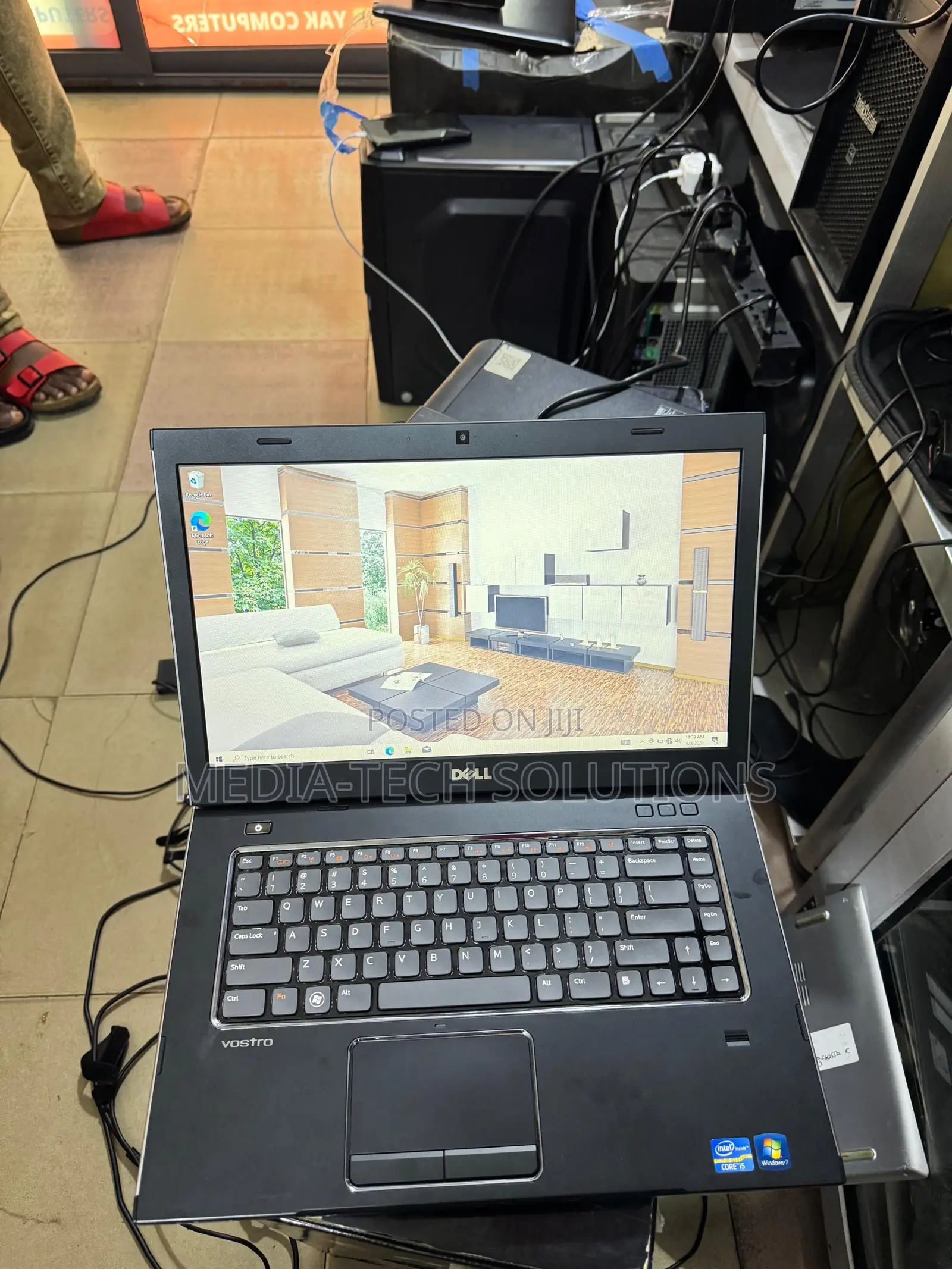 Laptop Dell Vostro 3550 6GB Intel Core i5 HDD 320GB