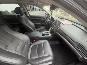Honda Accord 2019 Black