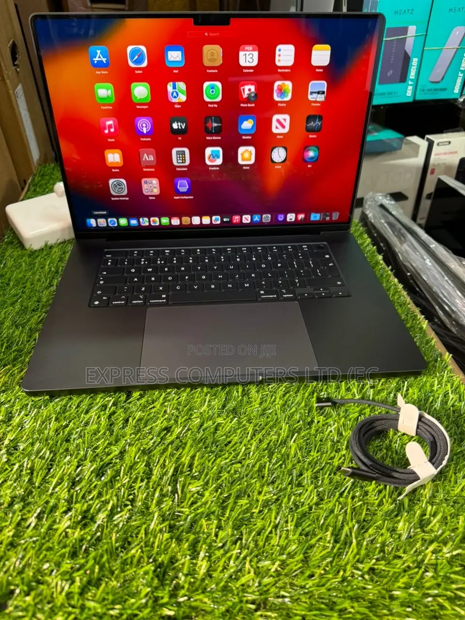 Laptop Apple MacBook Pro 2023 M3 Pro 36GB Apple M3 Pro SSD 1T