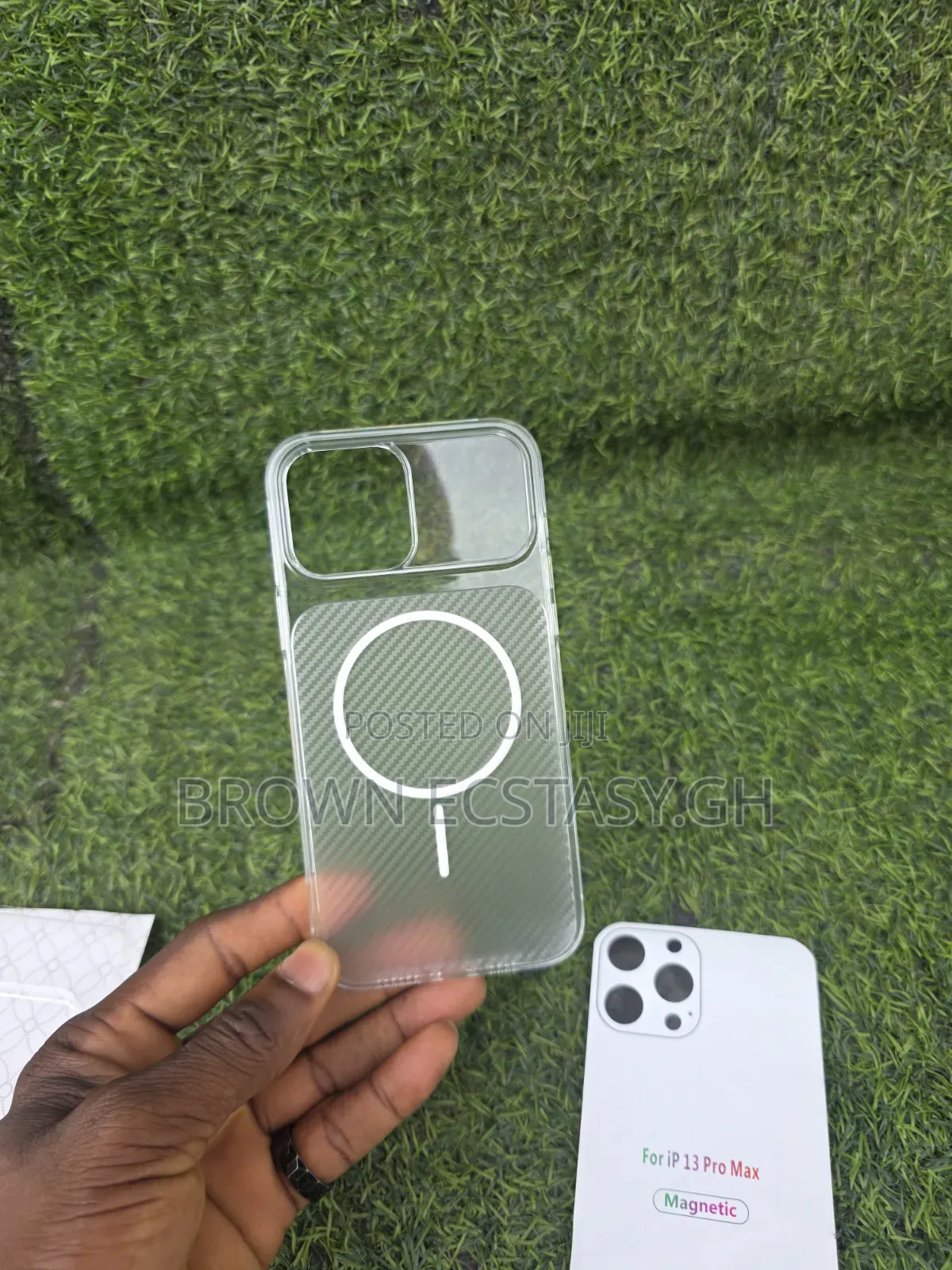 Non Yellowing iPhone 12/13 Pro Max Transparent Case