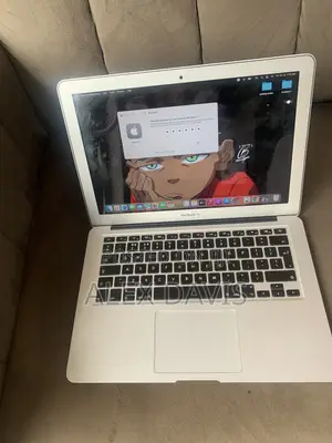 New Laptop Apple MacBook Air 8GB Intel Core i5 SSD 256GB