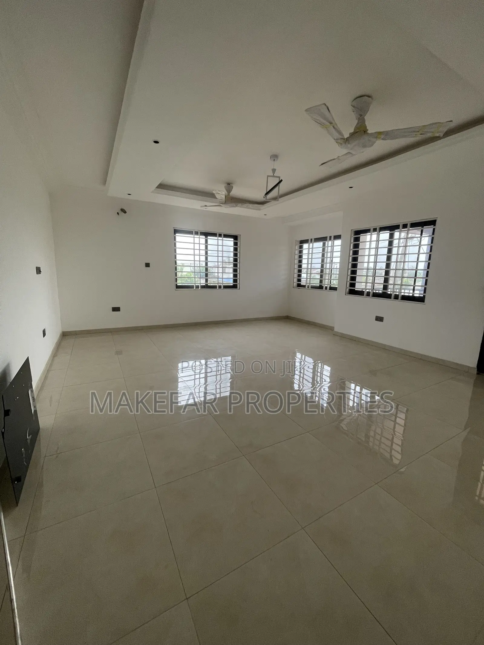 3bdrm Apartment in East Legon for rent