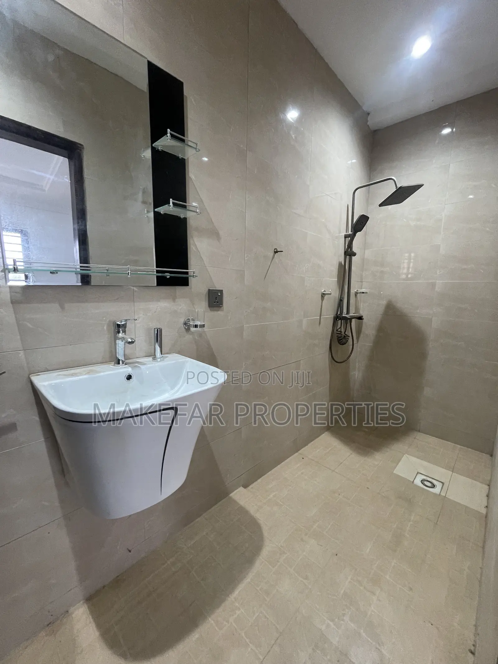 3bdrm Apartment in East Legon for rent
