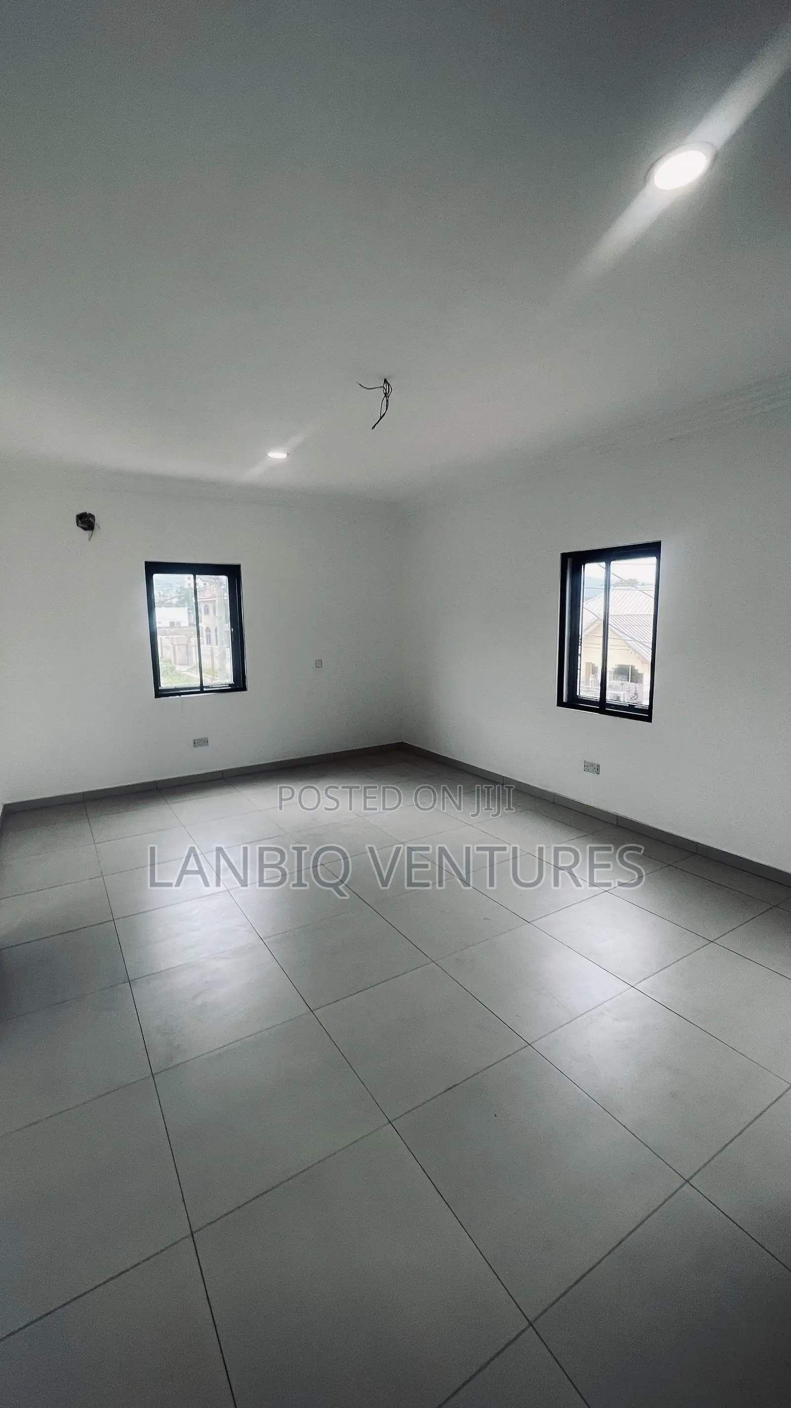 3bdrm House in Oyarifa for sale