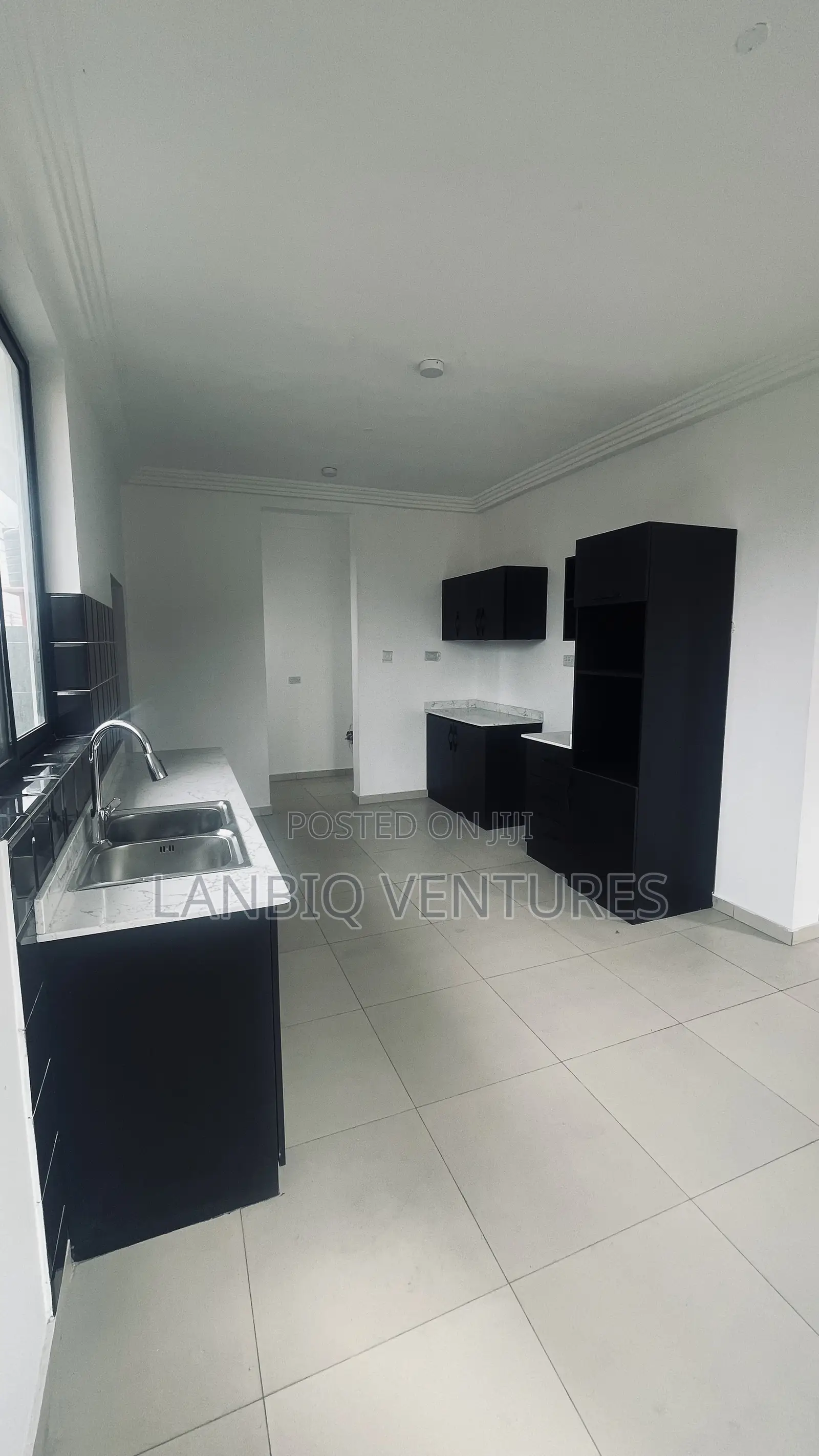 3bdrm House in Oyarifa for sale