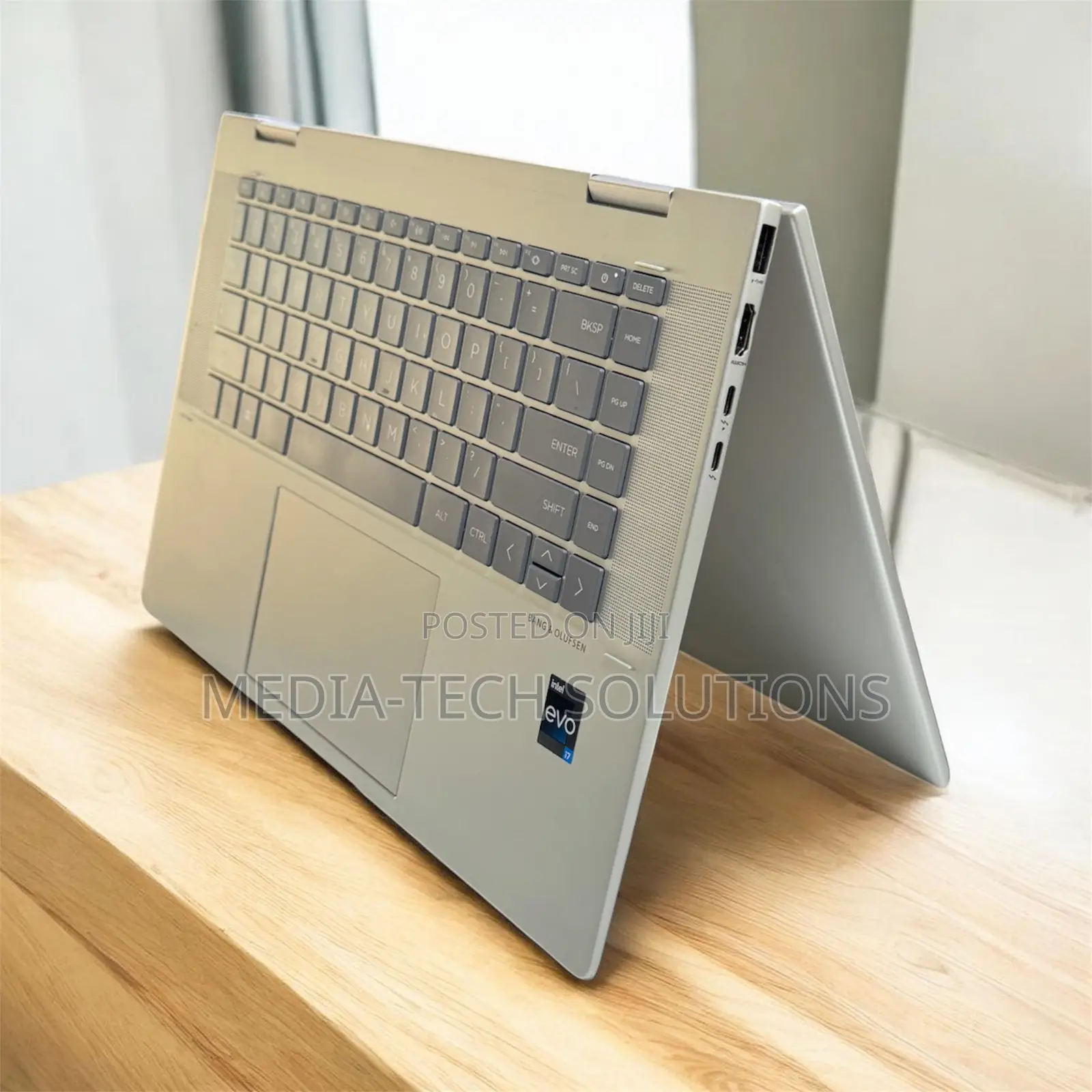 Laptop HP Envy x360 16GB Intel Core i7 SSD 1T