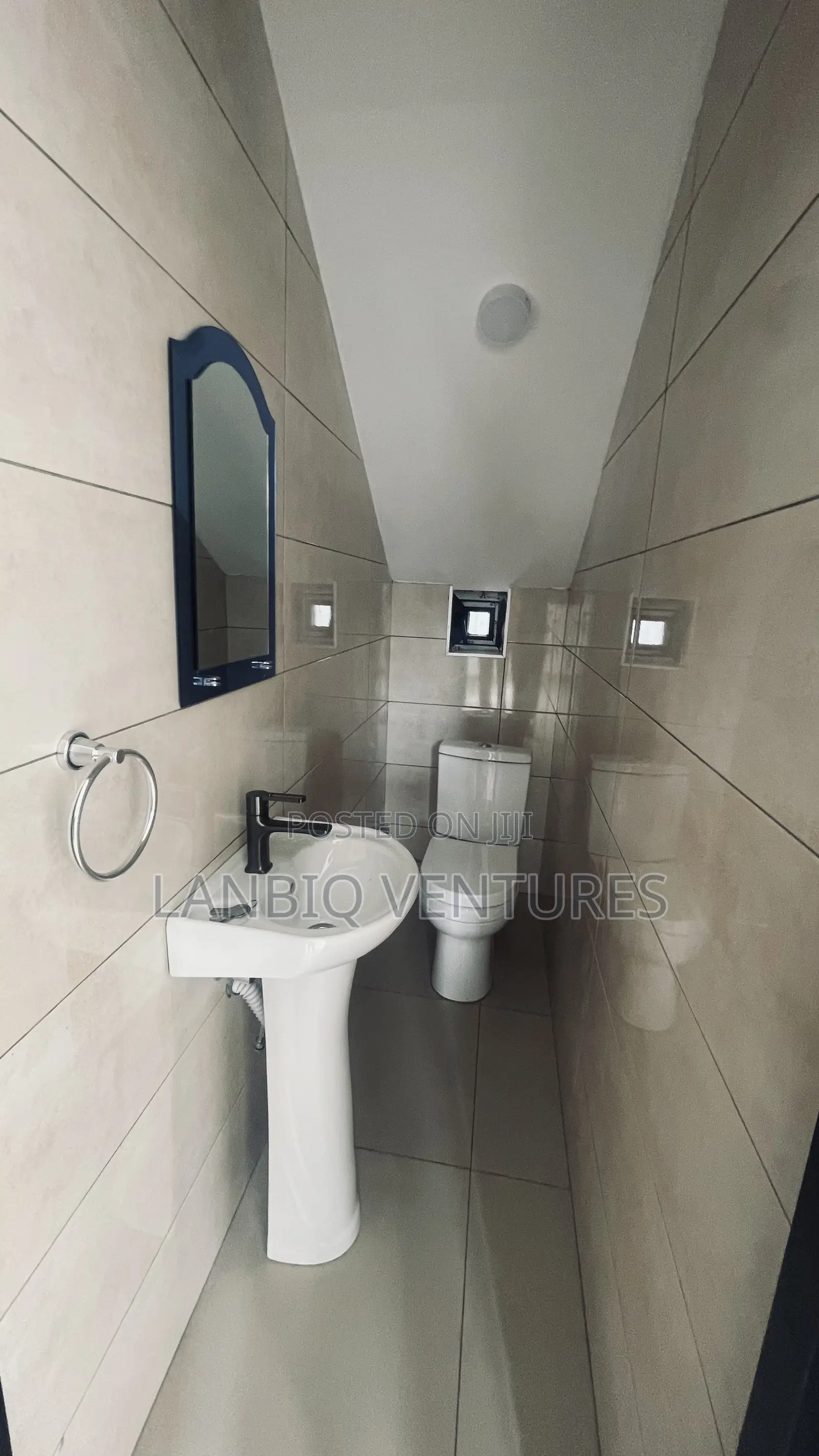 3bdrm House in Oyarifa for sale
