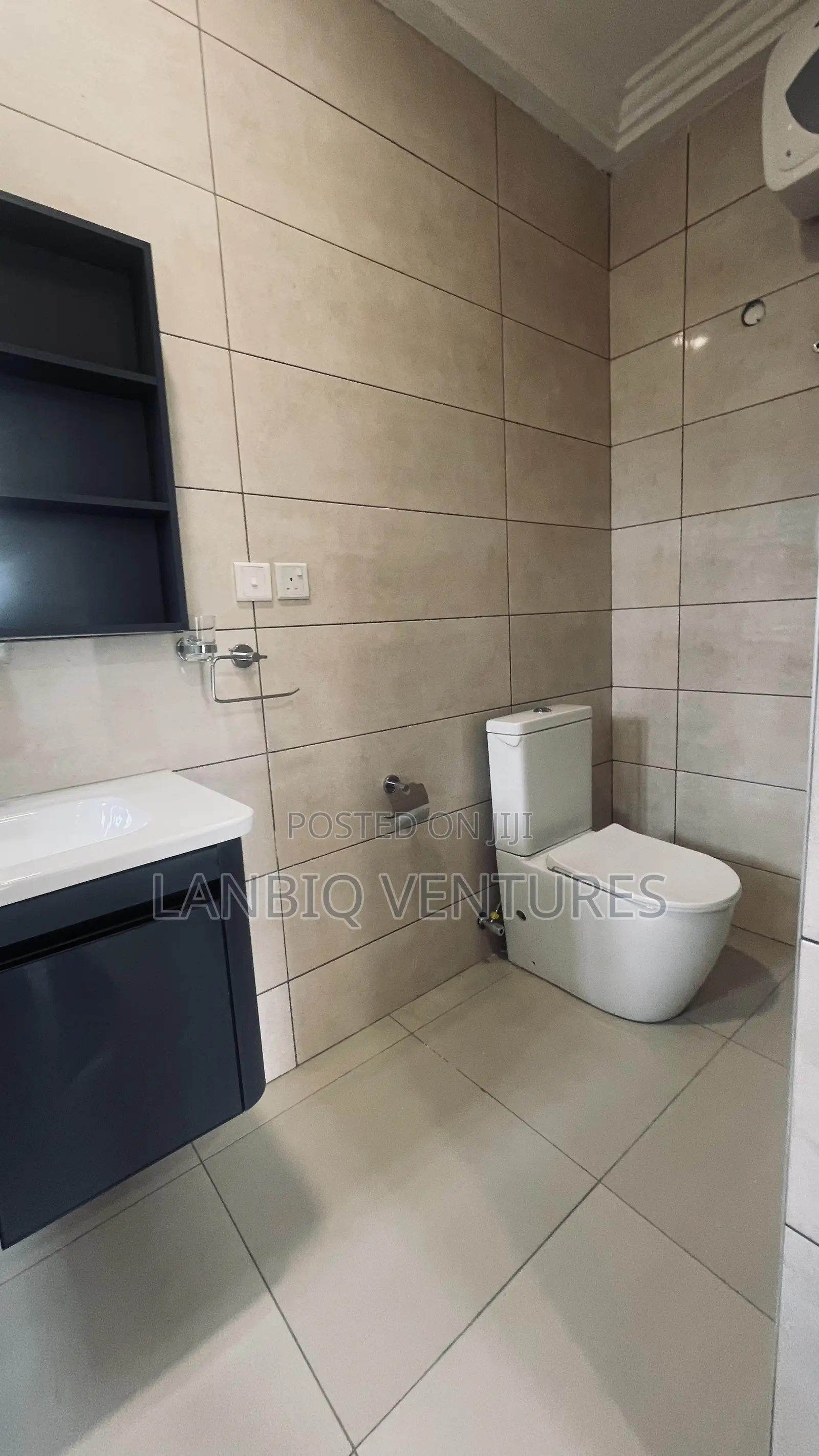 3bdrm House in Oyarifa for sale