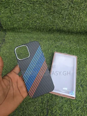 iPhone 12/13 Pro Max Carbon Fiber Case