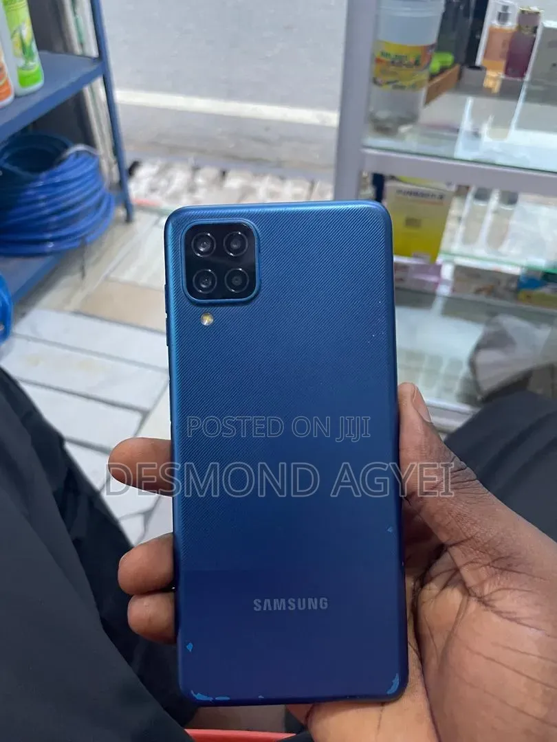 Samsung Galaxy A12 64 GB Blue