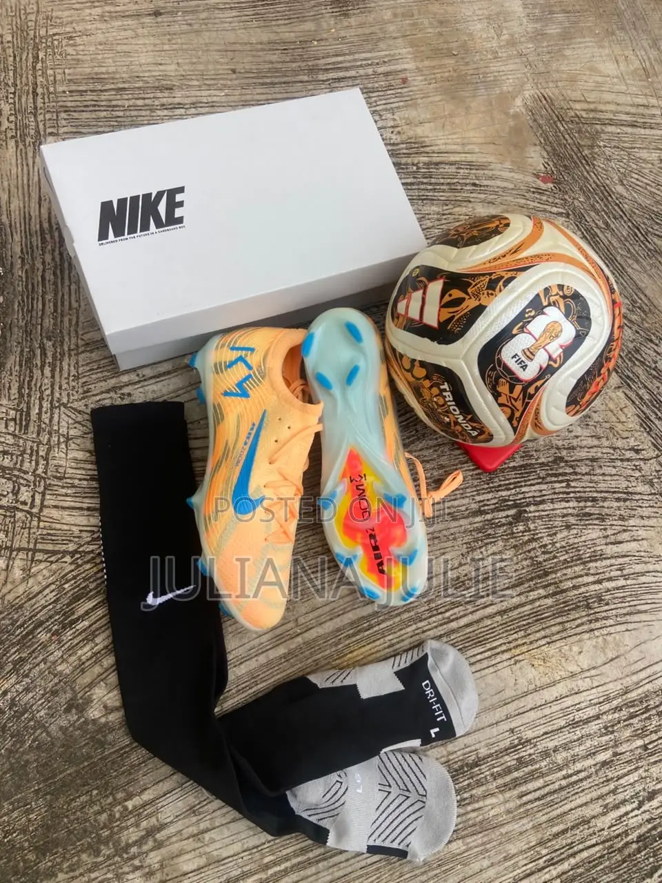 Original Football Boot Available at Cool Price