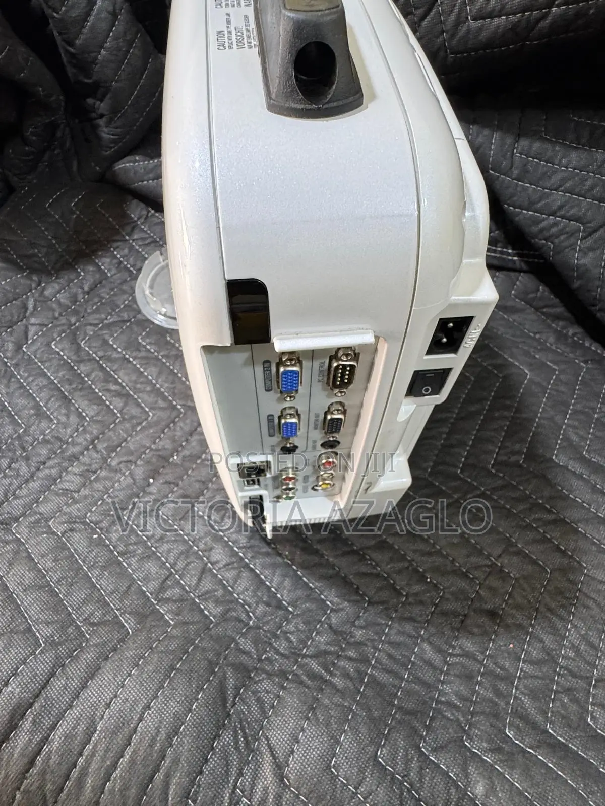 NEC LT280 LCD Projector - Portable and Effective