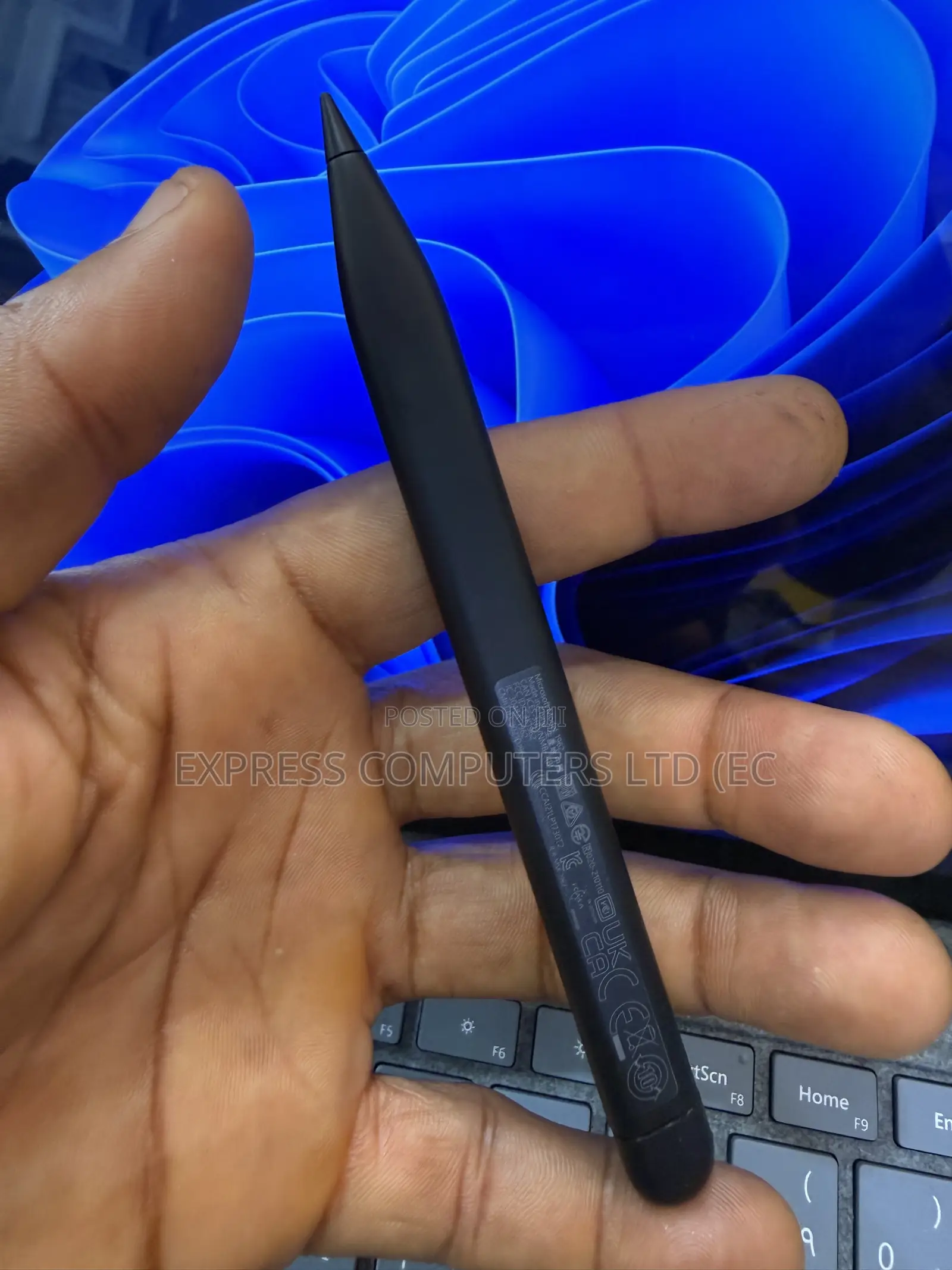 Laptop Microsoft Surface Pro 9 16GB Intel Core i7 SSD 512GB