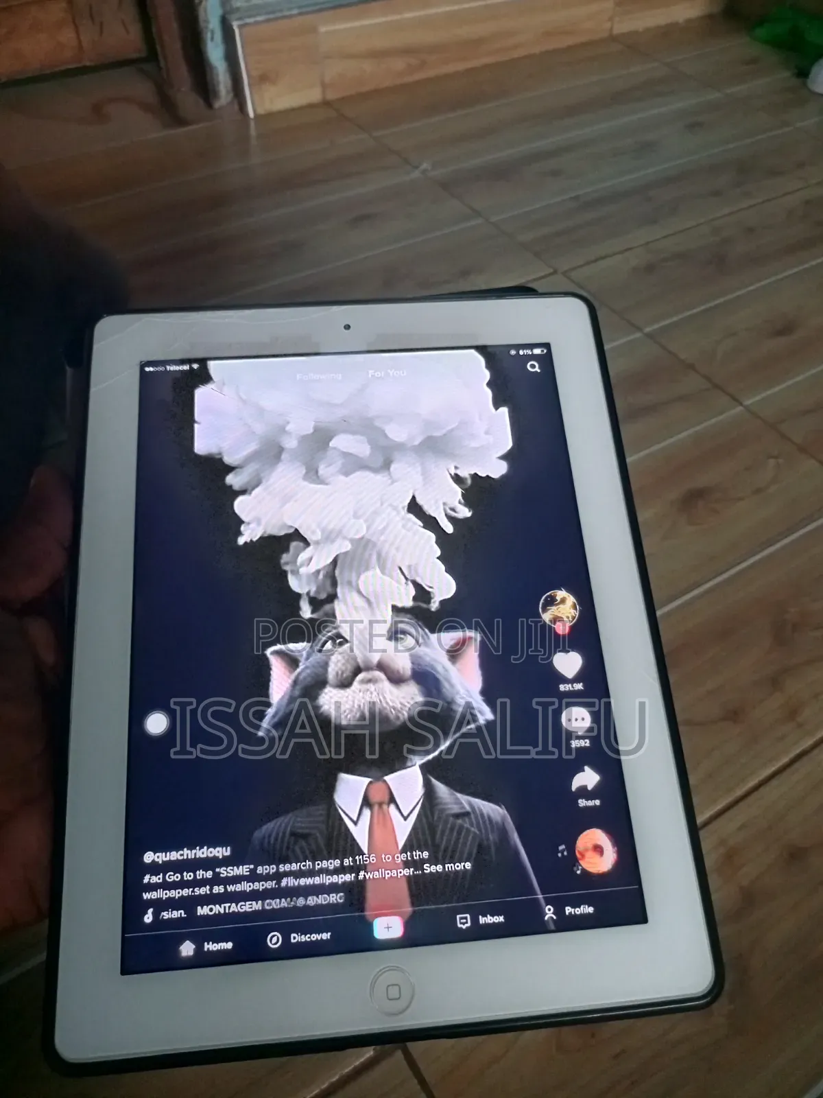 Apple iPad 3 Wi-Fi + Cellular 32 GB White