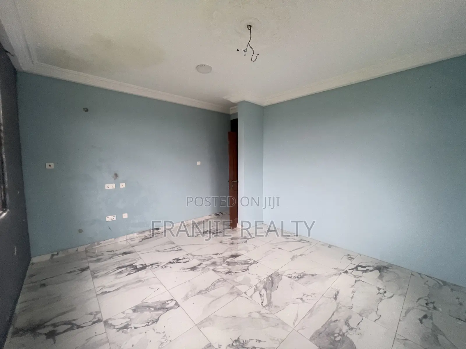 3bdrm Apartment in Franjie Realty, Kasoa for rent