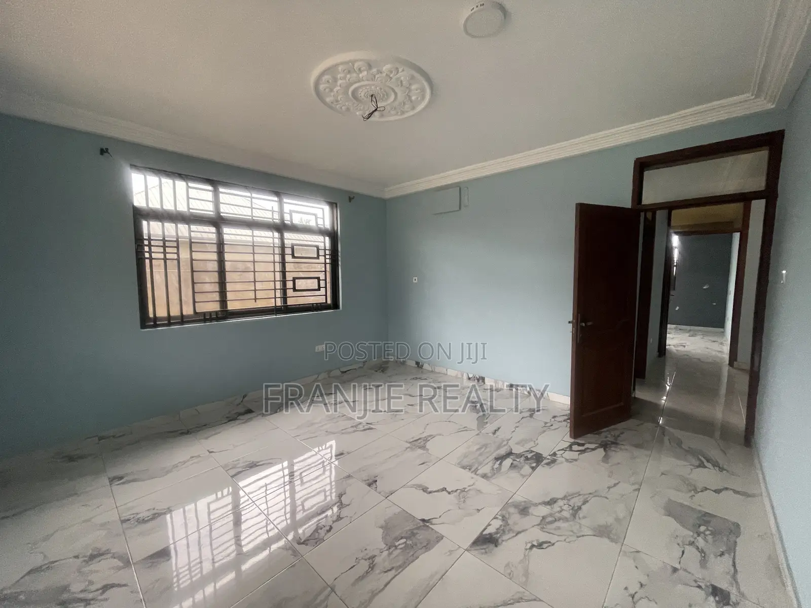 3bdrm Apartment in Franjie Realty, Kasoa for rent