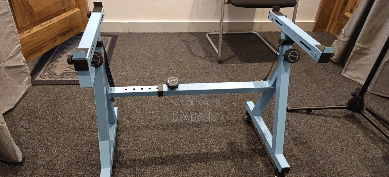 Keyboard Stand With Wheels