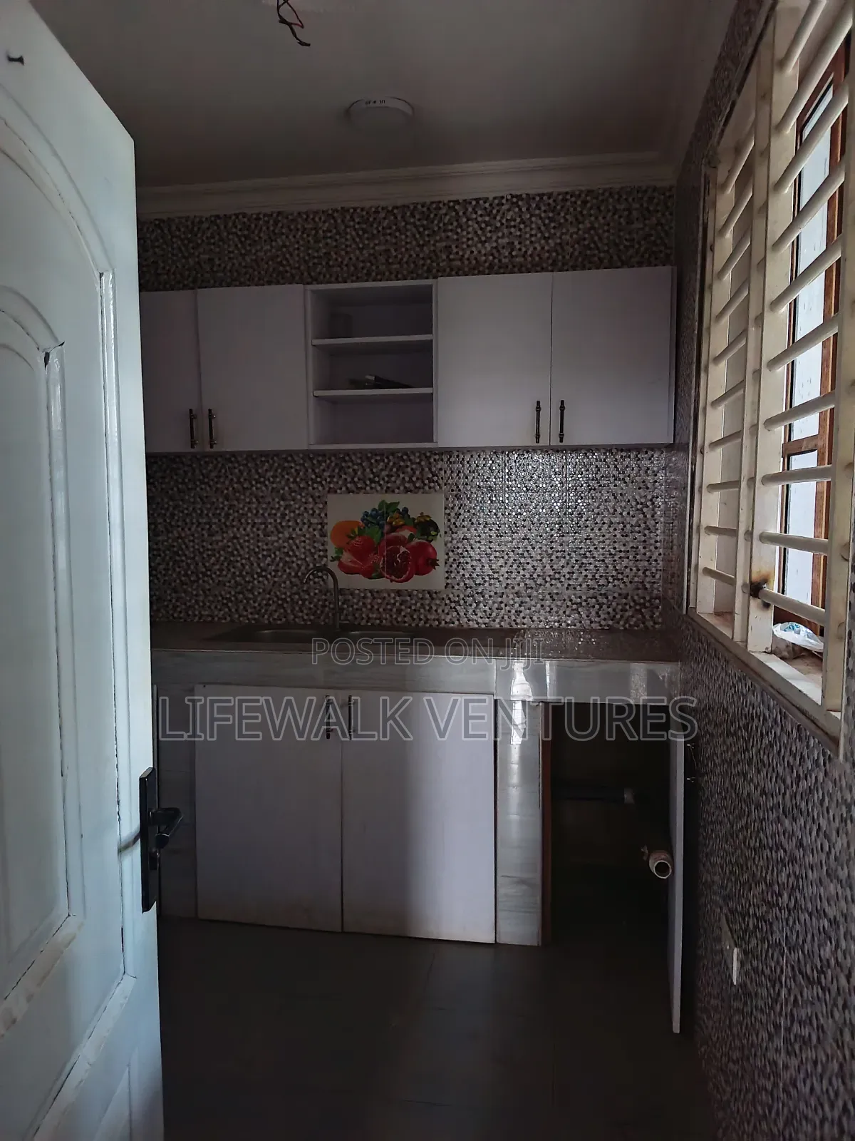 2bdrm Apartment in Upsa for rent