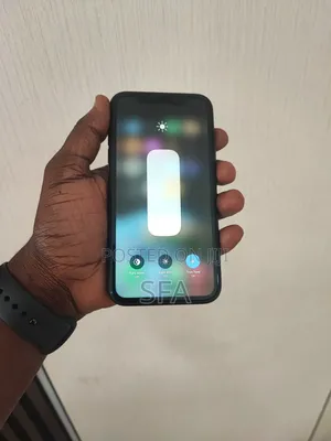 Apple iPhone XR 64 GB Black
