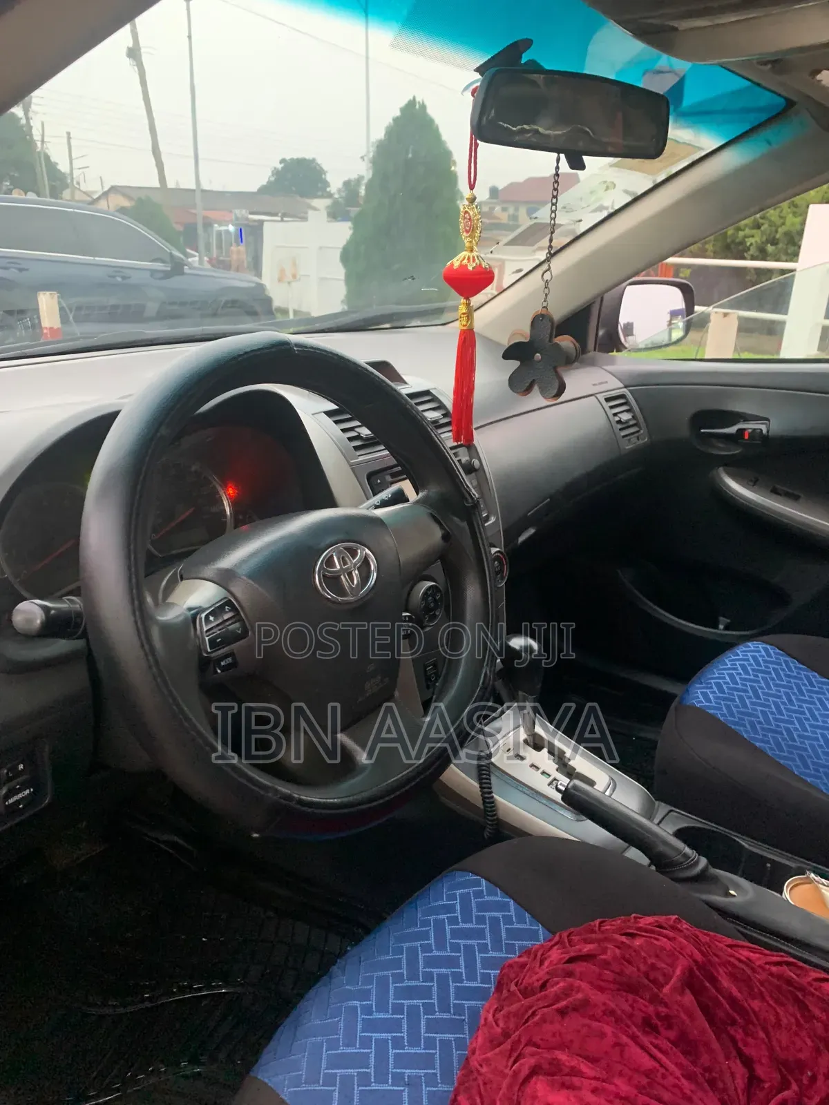 Toyota Corolla 2013 Red