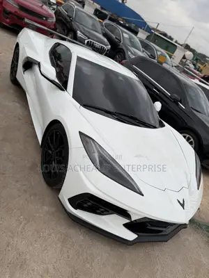 Chevrolet Corvette 2026 White