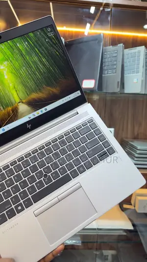 New Laptop HP EliteBook 830 G6 8GB Intel Core i5 SSD 256GB
