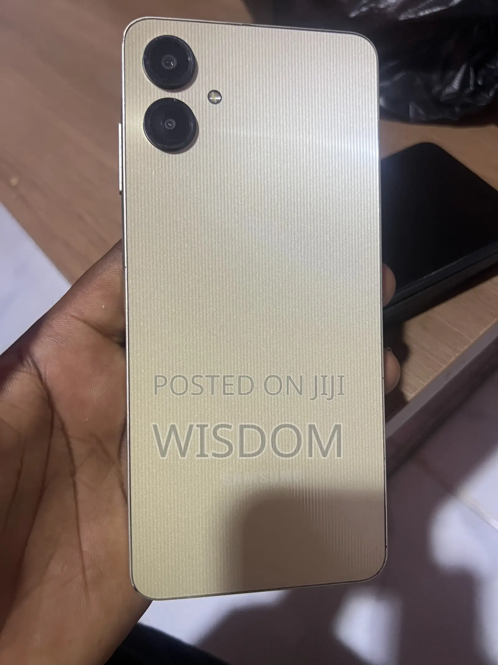 Samsung Galaxy A06 128 GB Gold