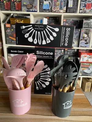 Modern 12pcs Silicone Ladles Set With Storage Cup
