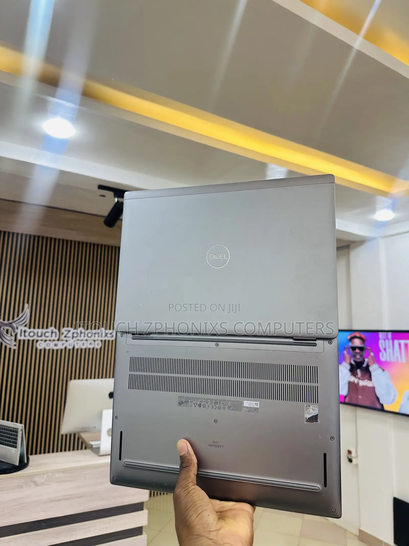 Laptop Dell Latitude 7440 32GB Intel Core i7 SSD 512GB