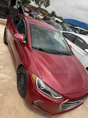 Hyundai Elantra 2017 Red