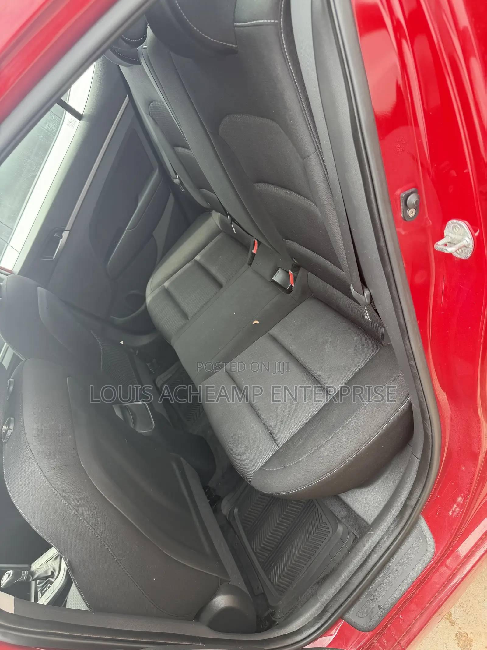 Hyundai Elantra 2017 Red
