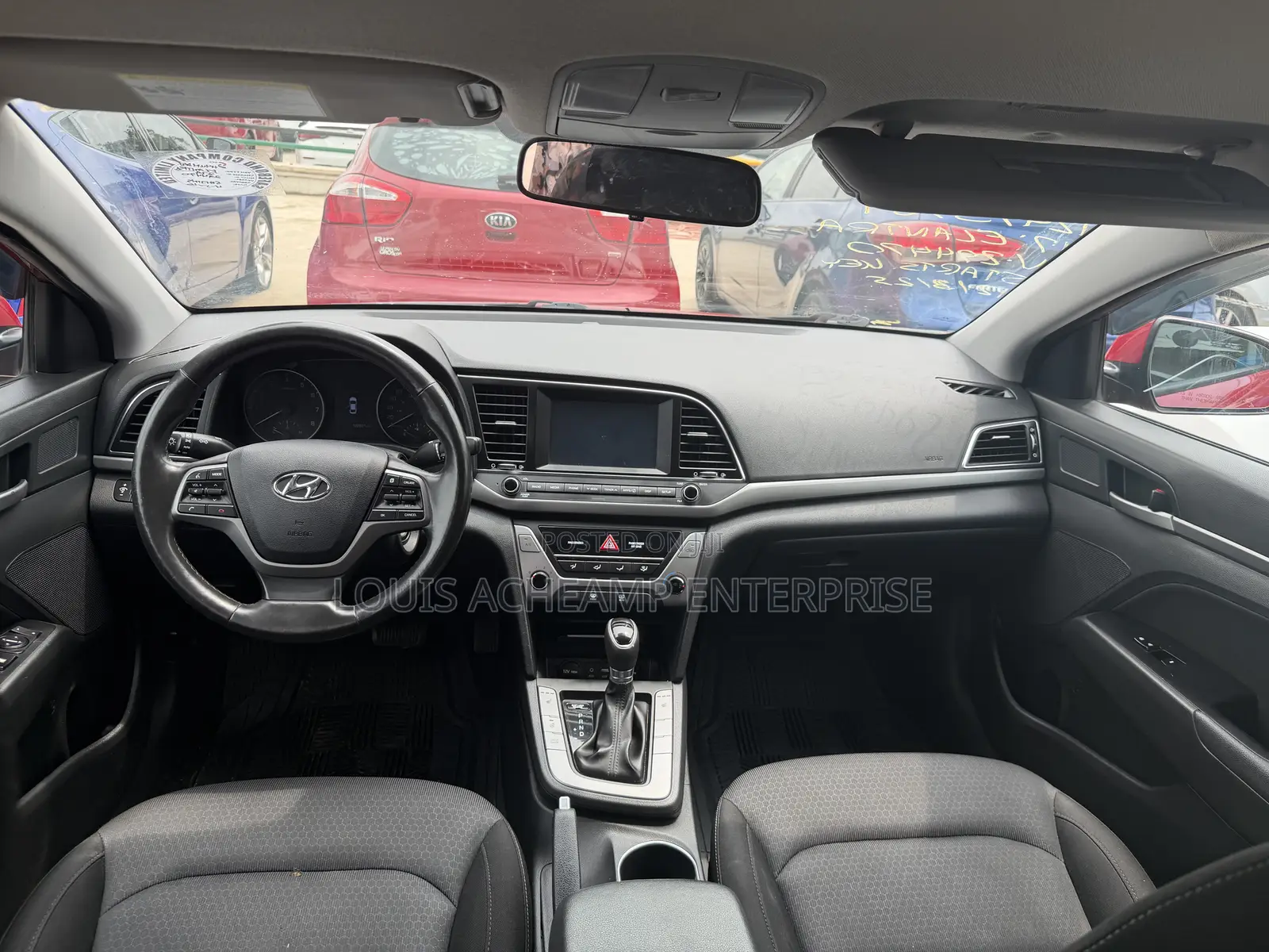 Hyundai Elantra 2017 Red