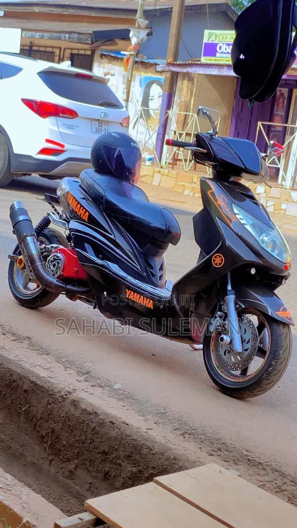 Yamaha 2022 Green