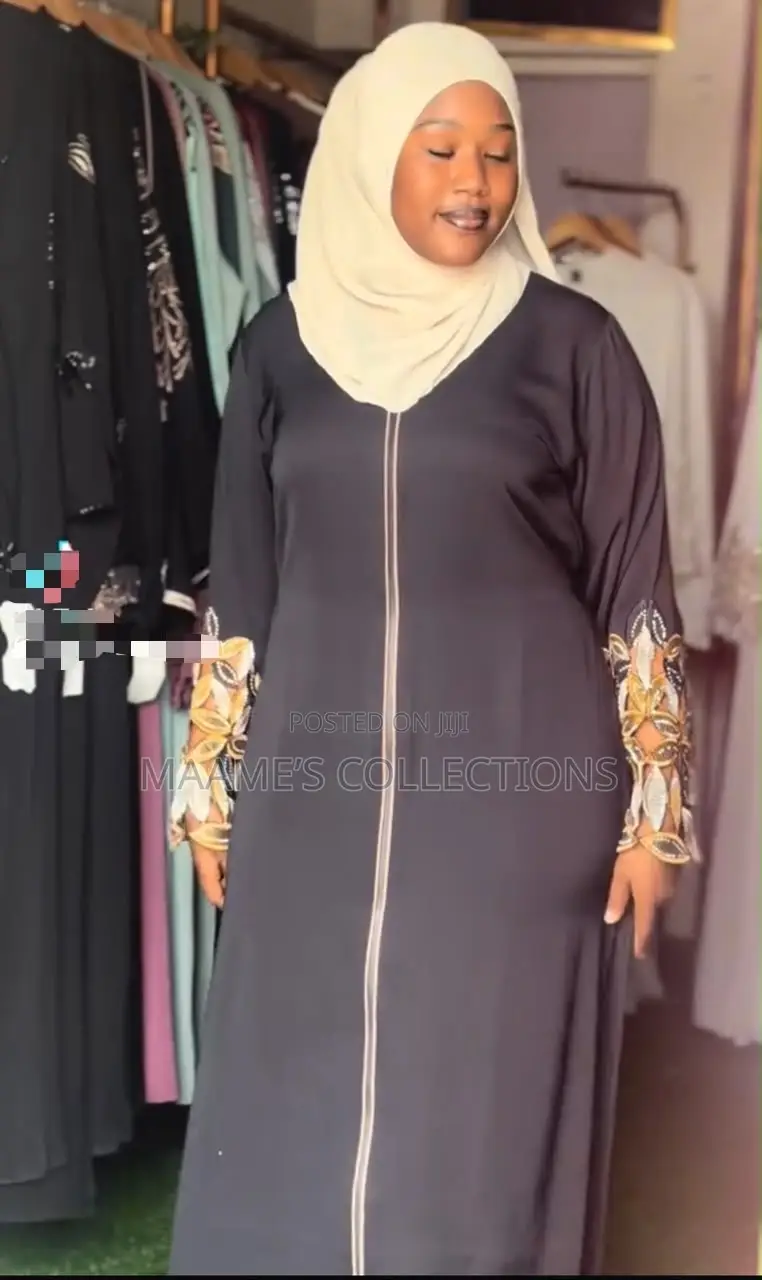 Luxury Embellished Dubai Abaya With Matching Hijab
