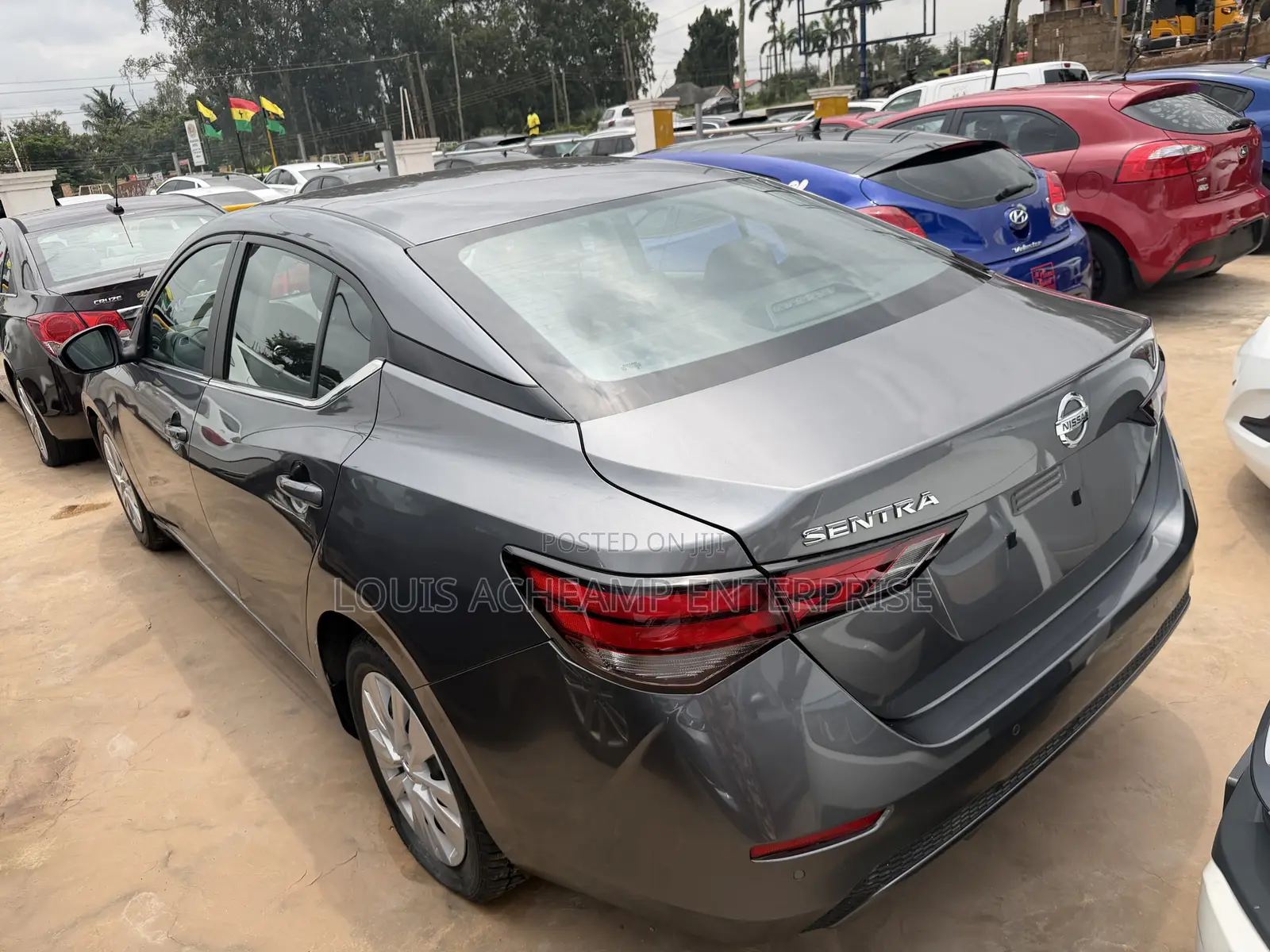 Nissan Sentra 2023 Gray