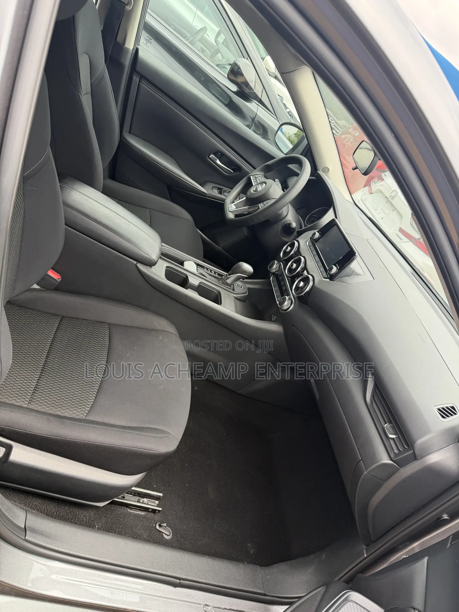 Nissan Sentra 2023 Gray