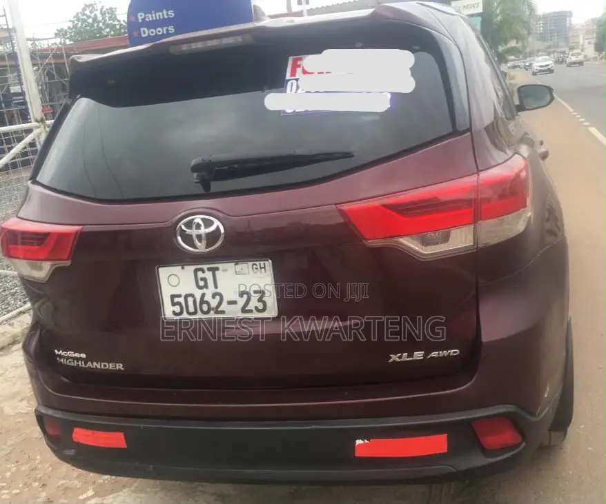 Toyota Highlander 2019 Brown