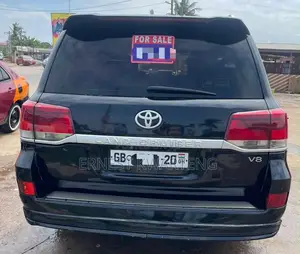 Toyota Land Cruiser 2016 Gray