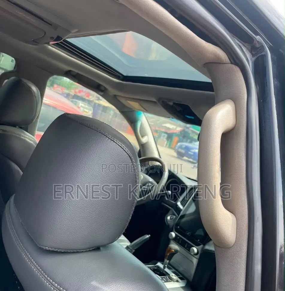 Toyota Land Cruiser 2016 Gray