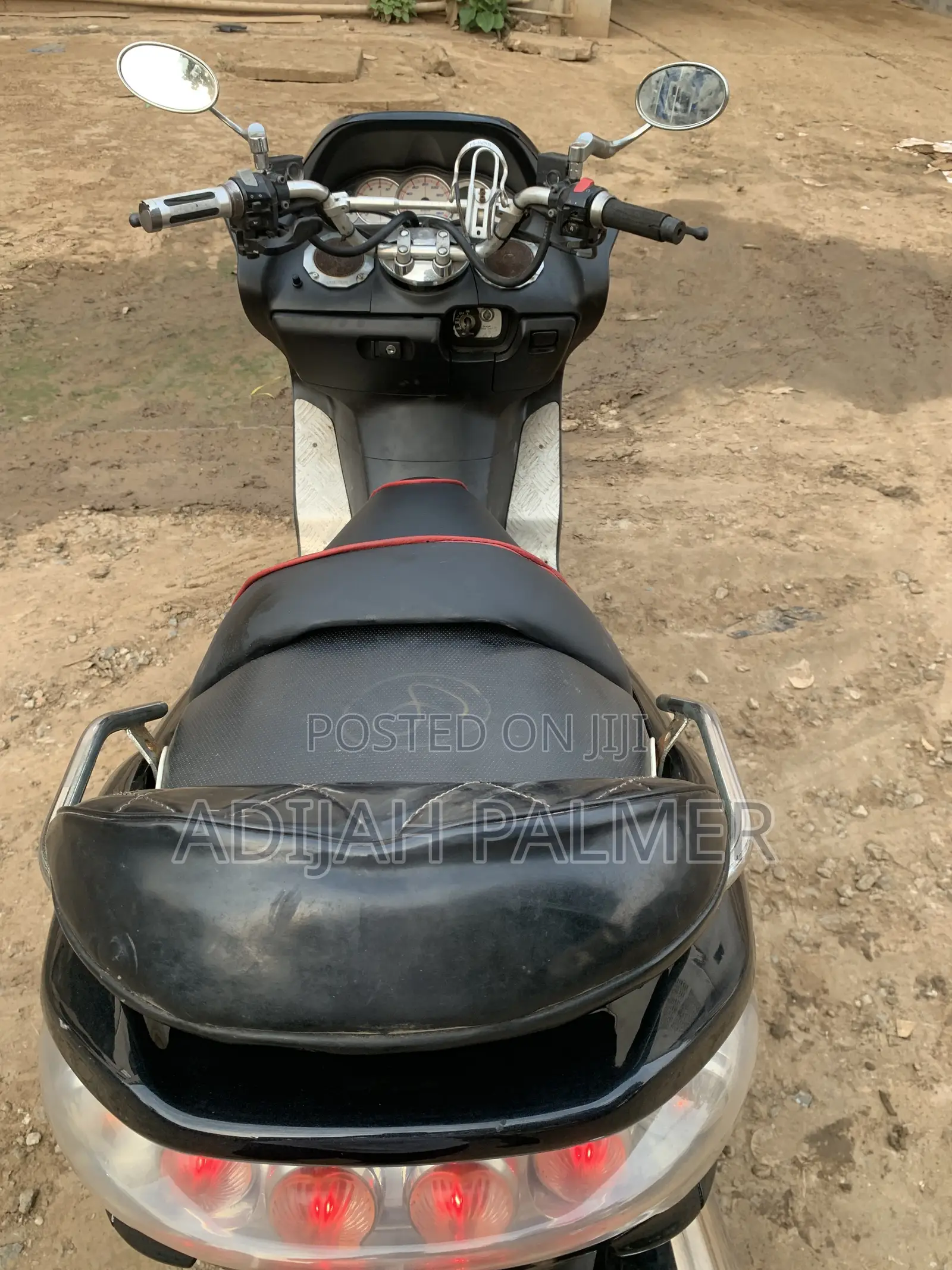 Yamaha Majesty 2024 Black